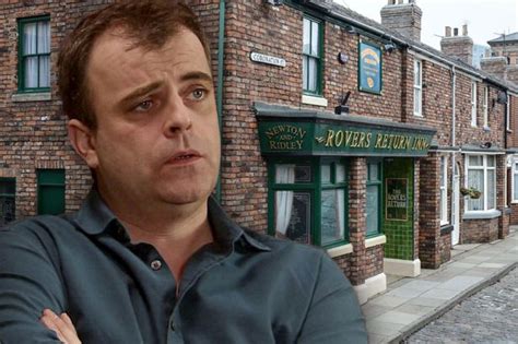 When Is Coronation Street Star Simon Gregson Returning To The Cobbles