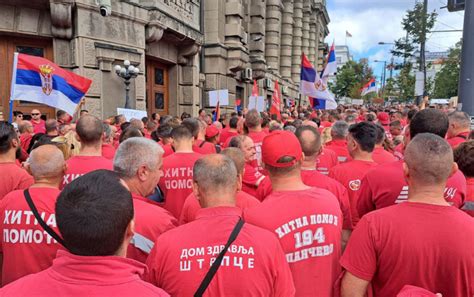 Zeleno Levi Front Podr Ava Zahteve Voza A Hitne Pomo I