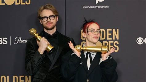 Billie Eilish vence Globo de Ouro música de Barbie CMAIS Faz