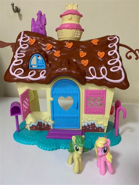 My little pony house set, Toys & Games, Bricks & Figurines on Carousell