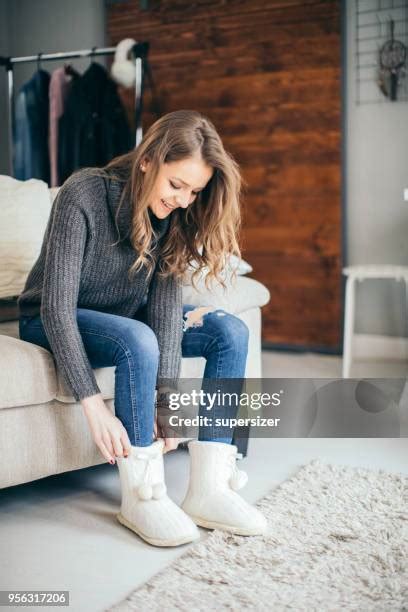 Stripping Bed Photos And Premium High Res Pictures Getty Images