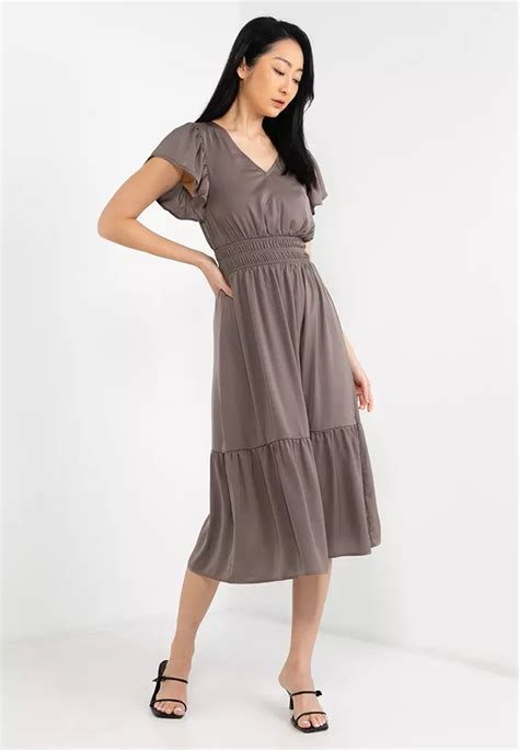 Buy Gap Flutter Sleeve Smock Waist Midi Dress Online Zalora Malaysia