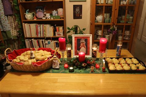 St. Lucia Day at my house Christmas Images, Christmas Crafts, Traditional Candles, Iconic Women ...