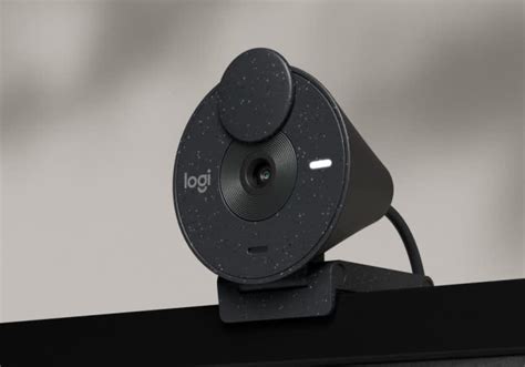 Logitech's latest webcam delivers 1080p HD and auto light correction on ...