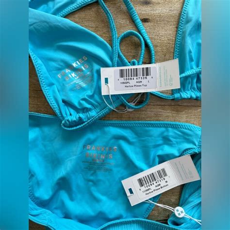 Frankie S Bikinis Swim Nwt Frankies Bikinis Harlow Pliss Halter Bikini Top Bottom In Aquamar