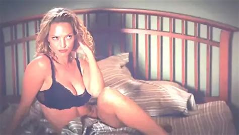 Uma Thurman Nude Porn Videos Sex Tapes XHamster