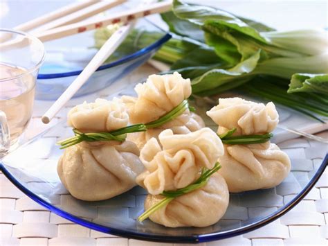 Gef Llte Teigtaschen Auf Chinesische Art Rezept Eat Smarter