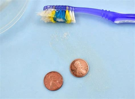 how-to-clean-pennies-crafts-salt-vinegar-02 ⋆ Dream a Little Bigger