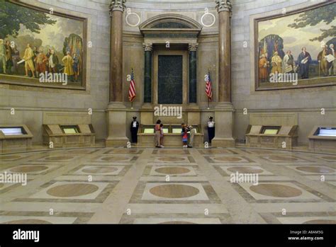 USA Washington DC The National Archives Rotunda Constitution Stock ...