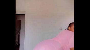 A La Chica Le Encanta Sacudir Su Gran Culo Xvideos