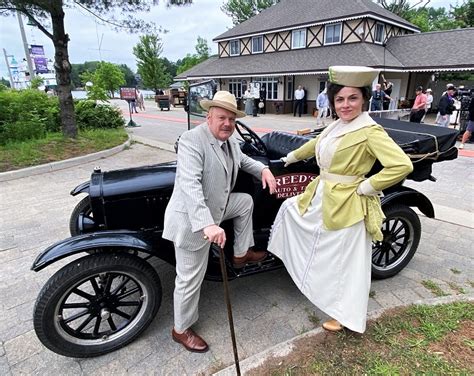 Murdoch Mysteries Stars Love Muskoka And Careys Wings Muskokatoday