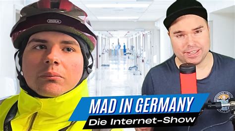 Der Anzeigenhauptmeister Wurde Gepackt Und Liegt Im Krankenhaus YouTube