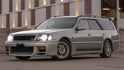 Der Nissan Stagea 260RS Autech Ist Ein Skyline GT R Kombi