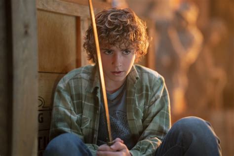 Сериал Перси Джексон и Олимпийцы (1 сезон) смотреть онлайн