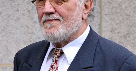 Live Dave Lee Travis Trial As DJ Faces 14 Sex Offence Charges Manchester Evening News