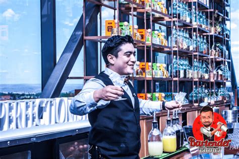 14 Essential Skills Every Bartender Should Have - BartenderPlanet