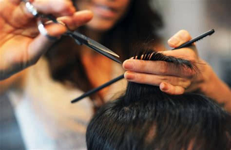 shampoo cut     stylistno booking needed