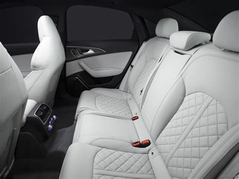 Audi S6 US-Version (2013) - Interior Rear Seats | Caricos