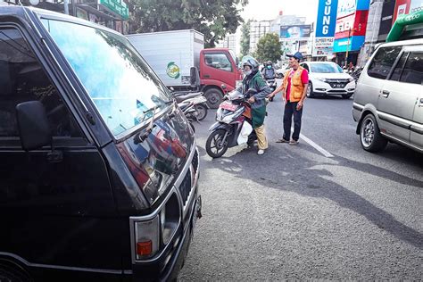 Siapkan Uang Lebih Banyak Tarif Parkir Di Mataram Resmi Naik Lombok Post