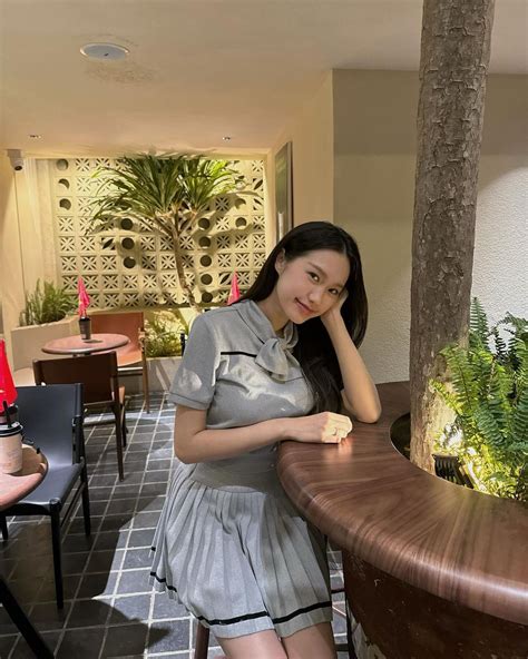 Cập nhật không khí hưởng Tết Độc Lập của dàn mỹ nhân hot girl Việt