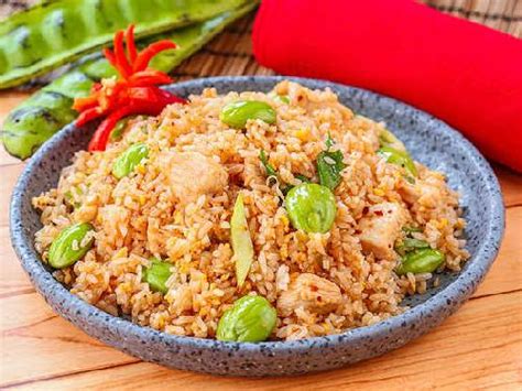 Daftar Harga Menu Delivery Nasi Goreng Shakila Kalisuren Dpn Pintu