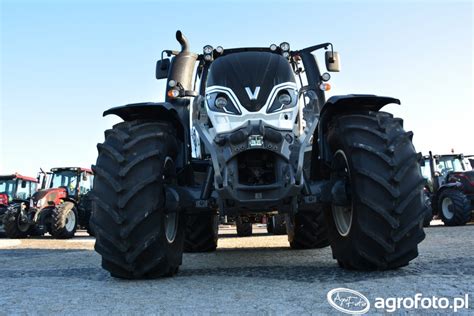 Foto Ciagnik Valtra T174 Versu Id 620974 Galeria Rolnicza Agrofoto