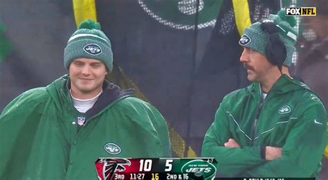 Aaron Rodgers Had Comment That Made Zach Wilson Smirk