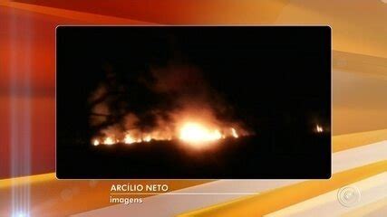 Fogo Atinge Rea De Mato S Margens De Rodovia Em Itu Sorocaba E