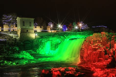 Winter Wonderland at Falls Park, Sioux Falls | Harold's Photo Experts ...