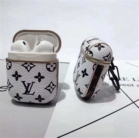 Louis Vuitton Leather Airpod Cases – Technapology