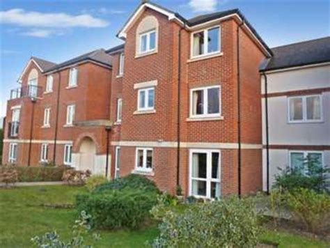 Horsham Ground Flat For Sale Kings Court 1 Bedrooms Patio Doors