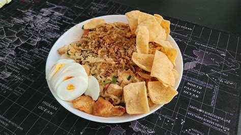 Buldak Spicy Noodles with extras : r/Noodles