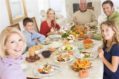 Un Jour Vous Comprendrez Que Les Repas De Famille Sont Lune Des