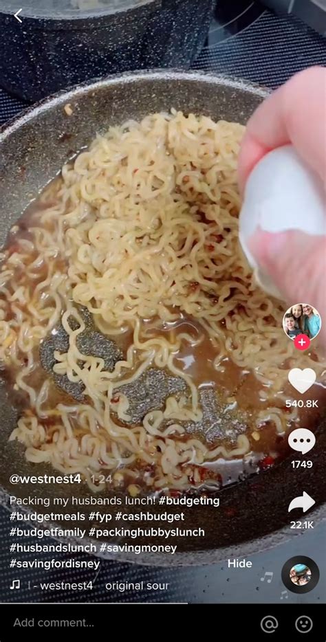 This Ramen Recipe On Tiktok Uses Brown Sugar And Everything But The Bagel