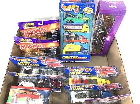 Lot NIP Vehicles Hot Wheels Johnny Lightning