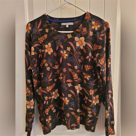 Daniel Rainn Sweaters Daniel Rainn Lightweight Floral Sweater