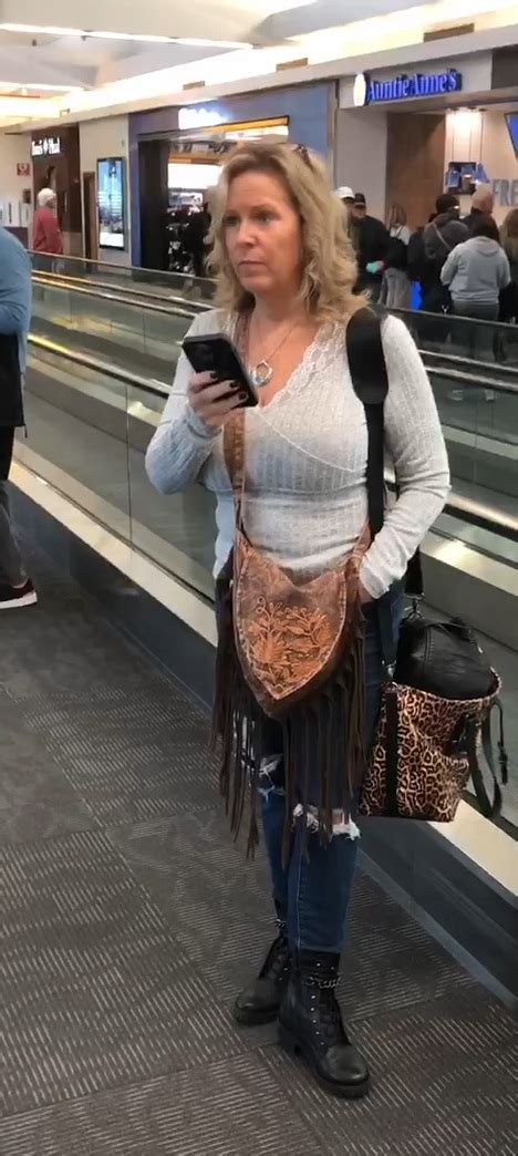 Sexy Blonde Milf With Huge Tits Boobs Forum