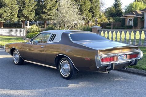 1973 Dodge Charger SE 7 Barn Finds