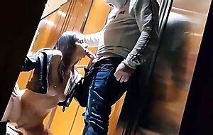 Baise Amatrice D Une Cochonne Qui Suce Dans Un Ascenseur Hd Porn Sextvx