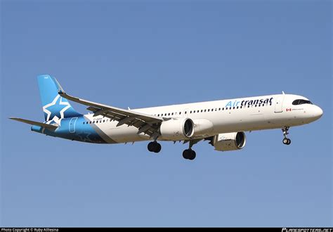 C GOIH Air Transat Airbus A321 271NX Photo By Ruby Alllesina ID