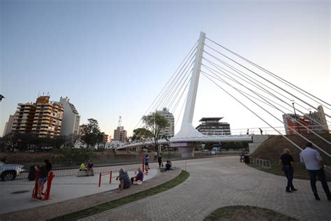 Inauguraron El Nuevo Puente Peatonal 450 Aniversario En El Parque Las