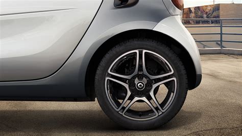 smart "fortwo" on Behance