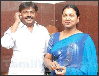 Watch Your Favorite: Tamil Actor Captain Vijayakanth Family Photos