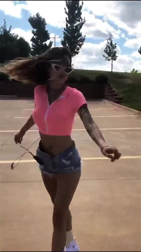 Bella Thorne Sexy Braless Hot Celebs Home