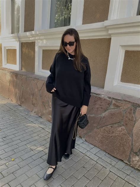 Свитер+юбка-слип: стильные идеи в трендовом монохроме 💚💙🖤💜🤍 ...