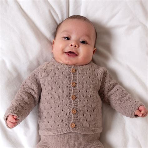 Strikkesett Babysett Madicken Garnpakke I Bluum Soft Merino Ull Bluum