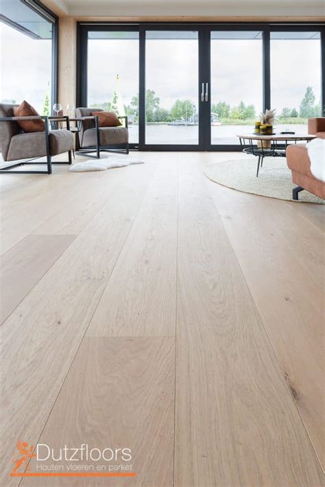 Blanke Eiken Vloer Ultraviolette Geolied Met Jaar Garantie Dutzfloors