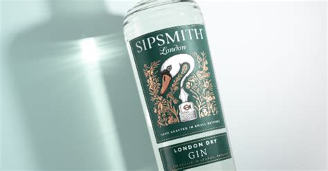 Pearlfisher and Sipsmith Raise the Bar with Sustainable Gin Bottle ...