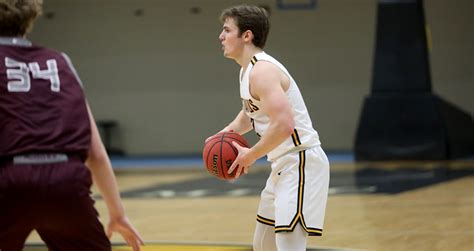 Men’s Hoops Comeback Falls Short at No. 4 UW-Platteville - Posted on ...