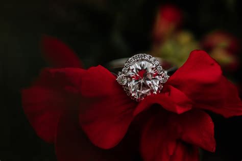 How To Take Stunning Engagement Ring Photos Step By Step Guide